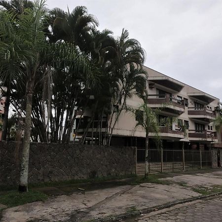 Апартаменты Excelente Localizacao, 400 Metros Da Praia Ar Condicionado E Wi-Fi Убатуба Экстерьер фото